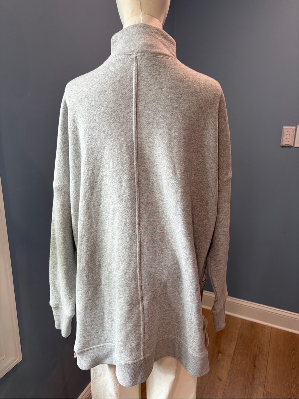 Free People So Plush Pullover Sweater Gray Lace Up Side Turtleneck XS - Picture 7 of 8